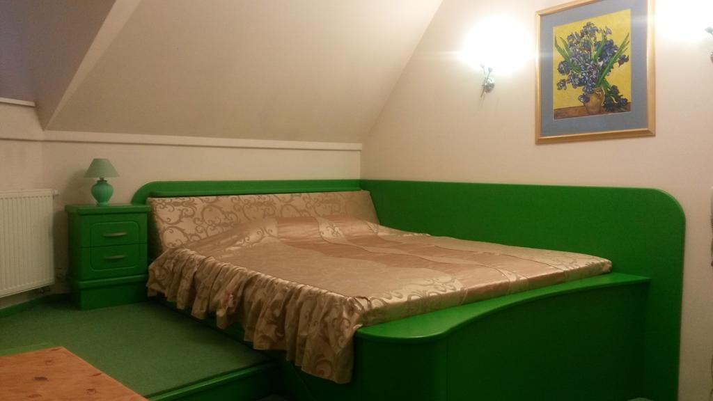 Marlen Hotel Rivne Oda fotoğraf