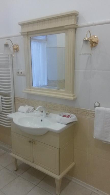 Marlen Hotel Rivne Oda fotoğraf